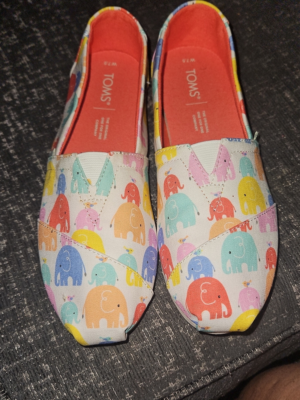 Toms Women Multicolor Elephant Canvas Flats - Coral Insole